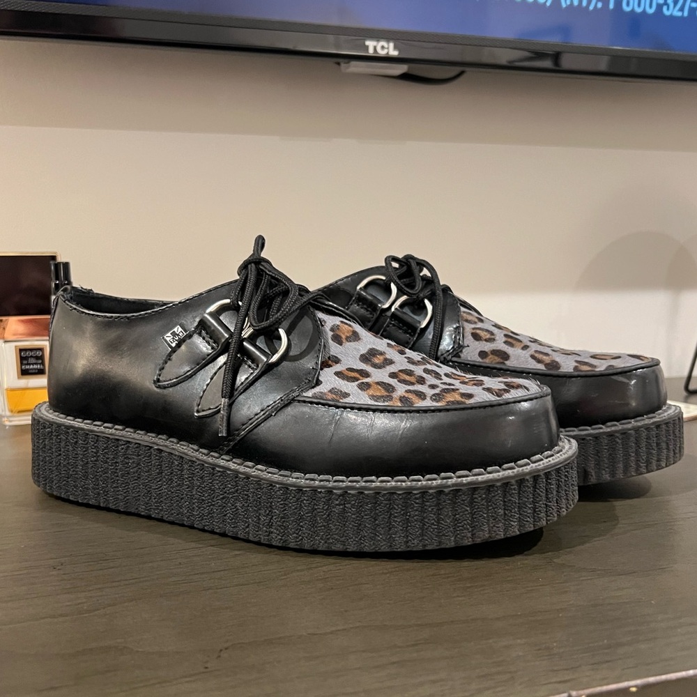 T.U.K. Black Leopard Viva Low Creepers